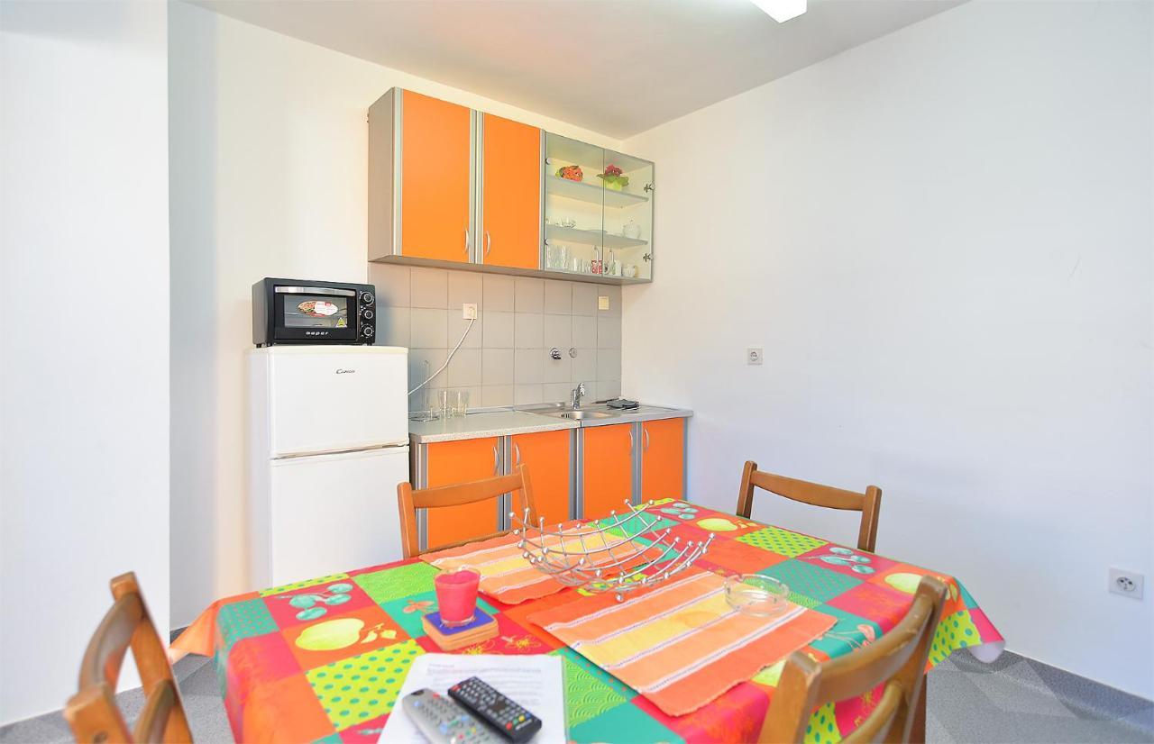 Apartment Vanga 533 *