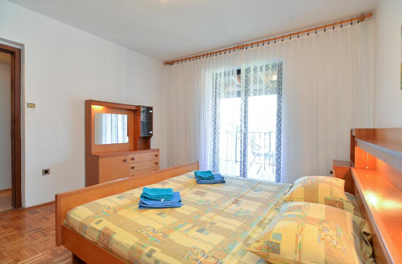 Vanga 533 Apartment