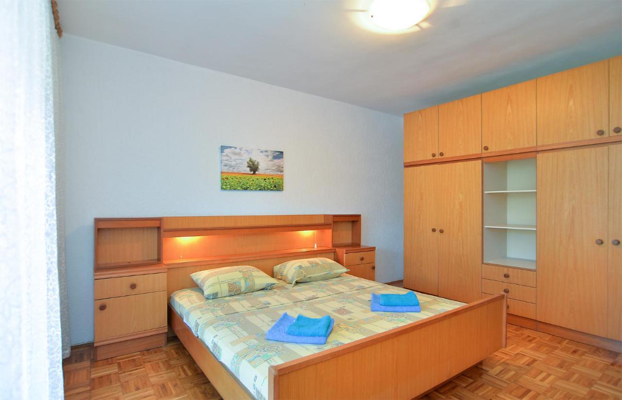 Vanga 533 Apartment Pula
